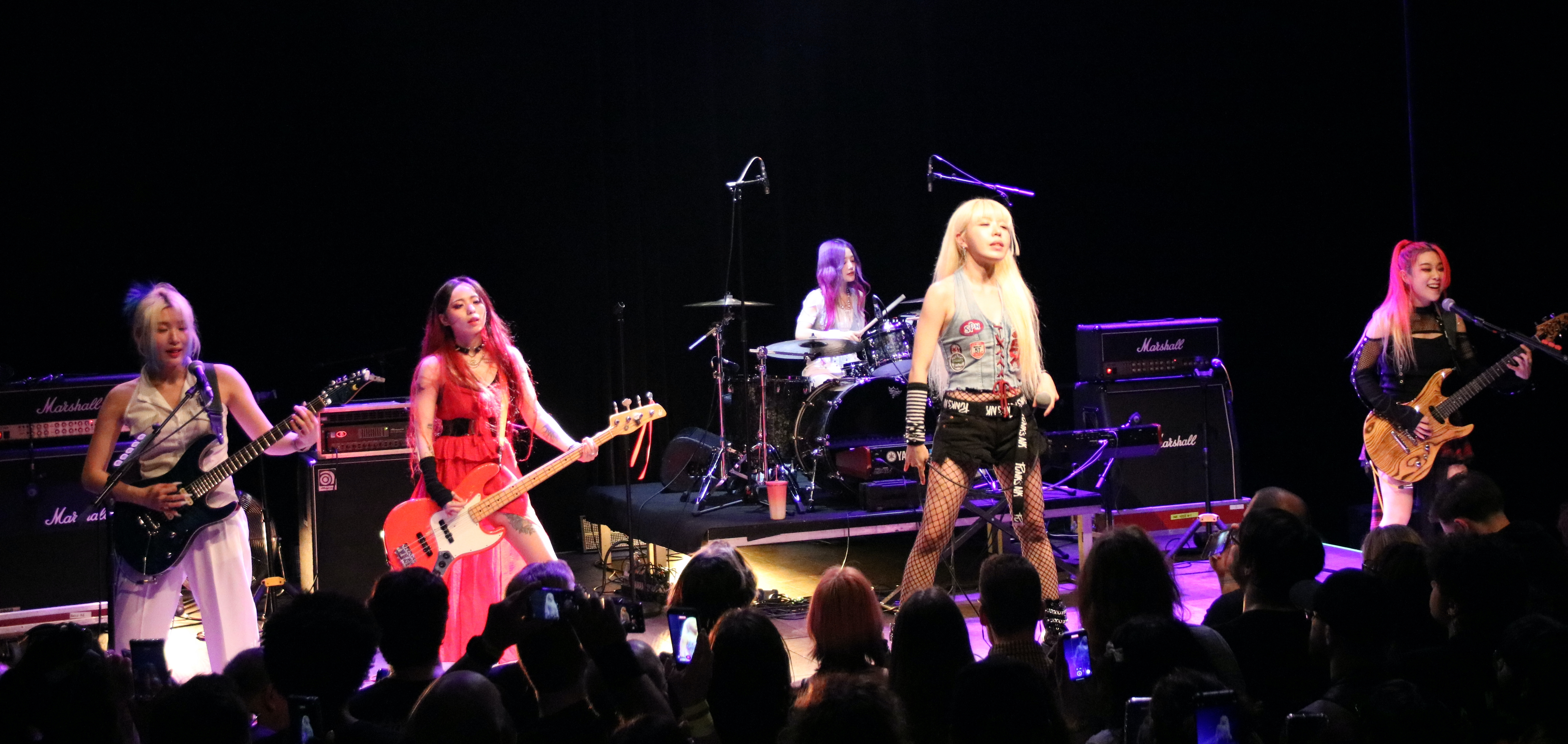 rolling quartz paris concert 2026